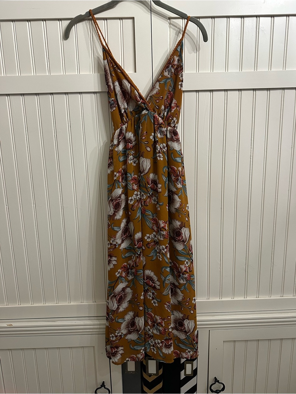 Forever 21 Contemporary Mustard Floral Spaghetti-Strap Maxi Dress Size M